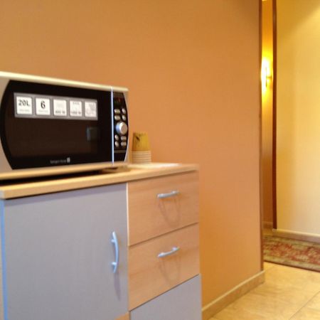 Hostal Aeropuerto Madrid Luaran gambar