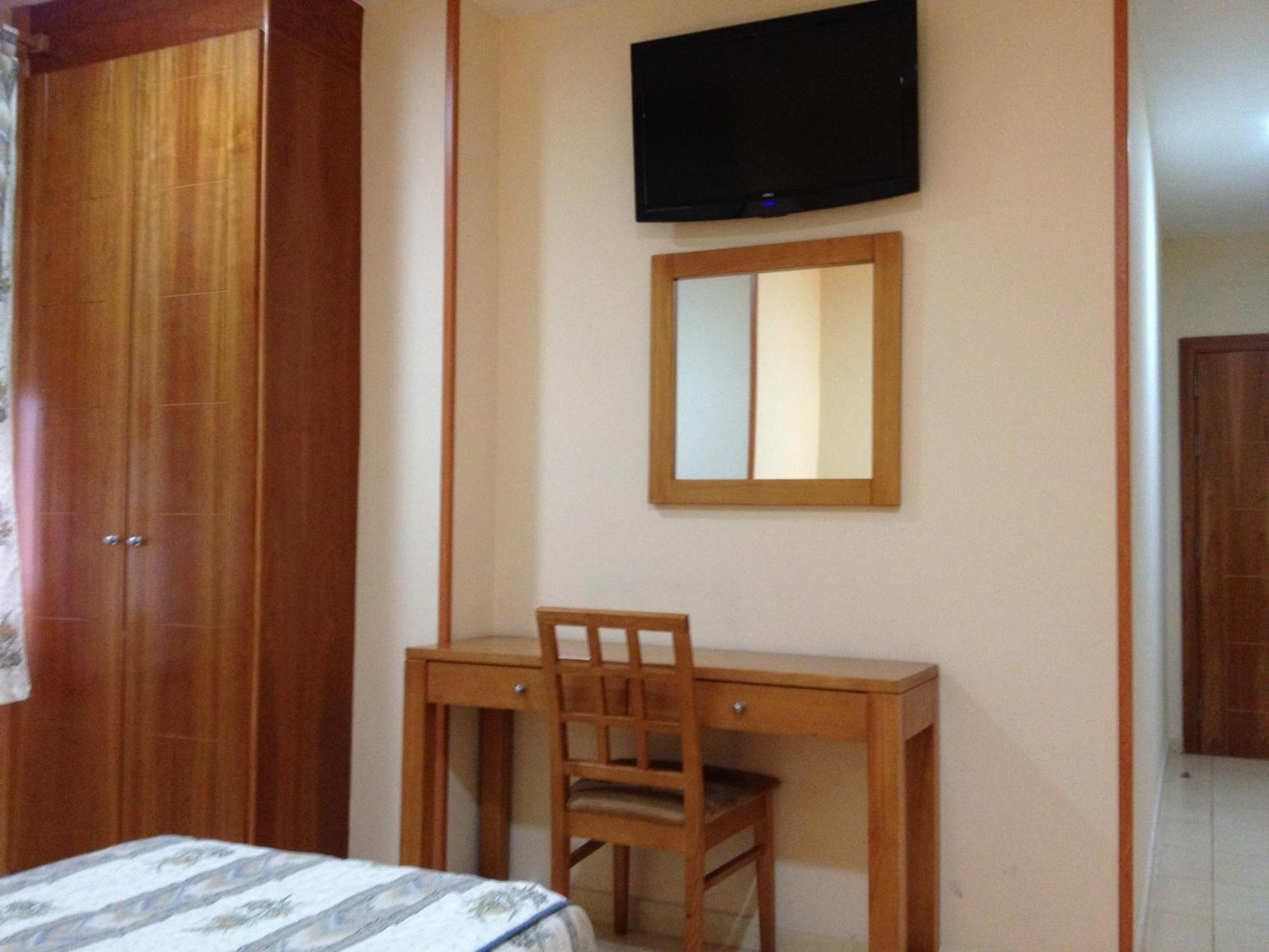 Hostal Aeropuerto Madrid Luaran gambar