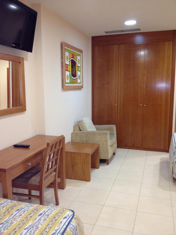 Hostal Aeropuerto Madrid Bilik gambar
